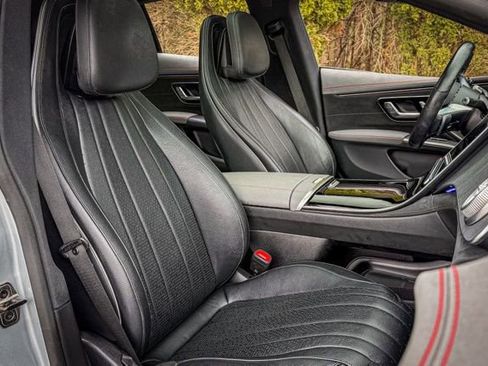 Used 2022 Mercedes-Benz EQS 450+ Sedan image 40