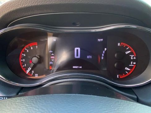 Used 2019 Dodge Durango R/T w/ Technology Group RWD image 20