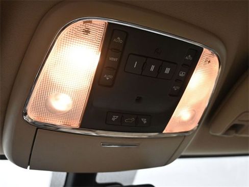 Used 2014 Jeep Grand Cherokee Overland w/ Advanced Technology Group image 36