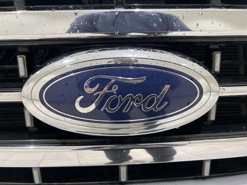 Certified 2023 Ford F150 Lariat AWD/4WD image 28