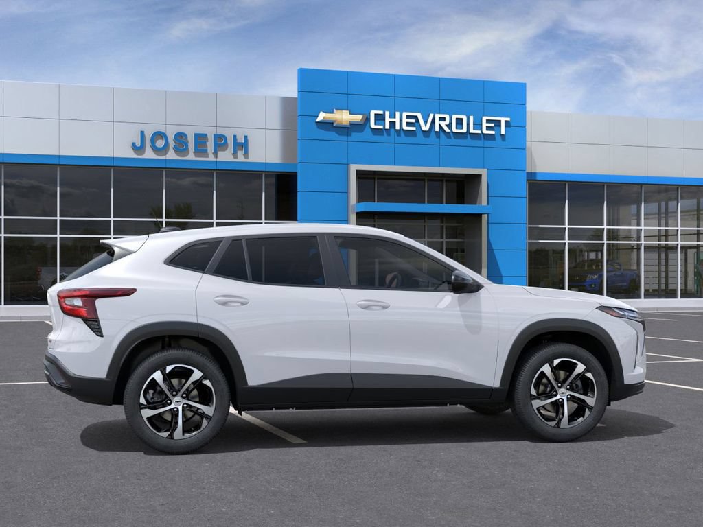 New 2026 Chevrolet Trax RS FWD image 6