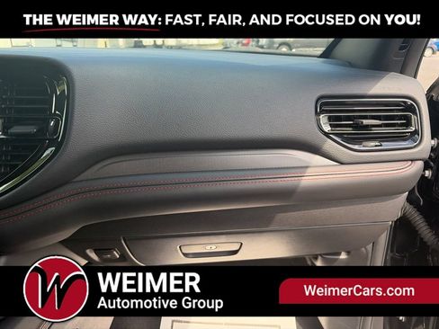 Used 2024 Dodge Durango GT AWD/4WD image 35
