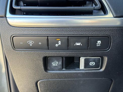 Used 2020 Hyundai Palisade Limited image 24