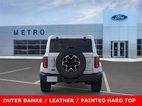 New 2025 Ford Bronco Outer Banks image 6