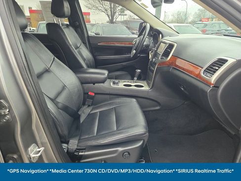 Used 2012 Jeep Grand Cherokee Limited image 9