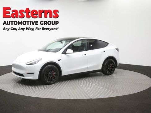 Used 2022 Tesla Model Y Long Range AWD/4WD image 51