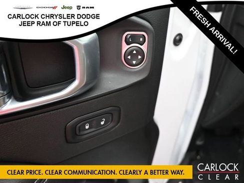 Used 2021 Jeep Wrangler Sahara image 14