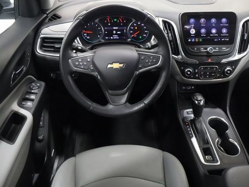 Used 2019 Chevrolet Equinox Premier image 16