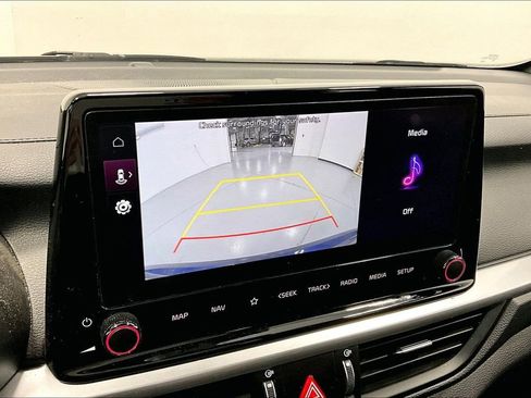 Used 2024 Kia Forte GT-Line image 29