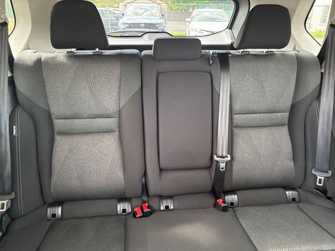 Used 2025 Nissan Rogue SV FWD image 39