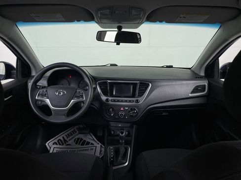 Used 2018 Hyundai Accent SE FWD image 25