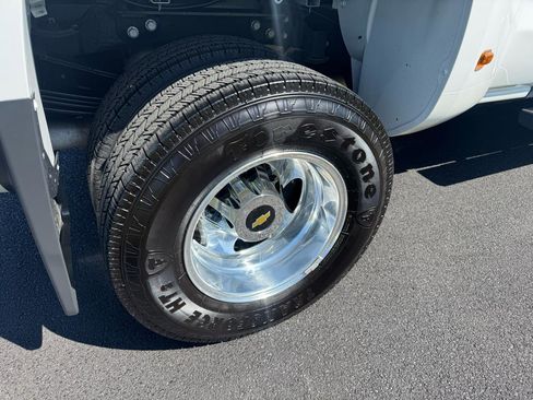 Used 2016 Chevrolet Silverado 3500 High Country w/ Duramax Plus Package image 44