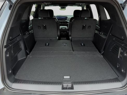 New 2026 Buick Enclave Preferred w/ Power Package AWD/4WD image 43