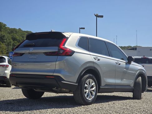 Used 2023 Honda CR-V LX image 13