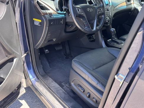Used 2017 Hyundai Santa Fe Limited w/ Cargo Package AWD/4WD image 15
