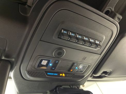 Used 2024 Ford Bronco Black Diamond AWD/4WD image 28