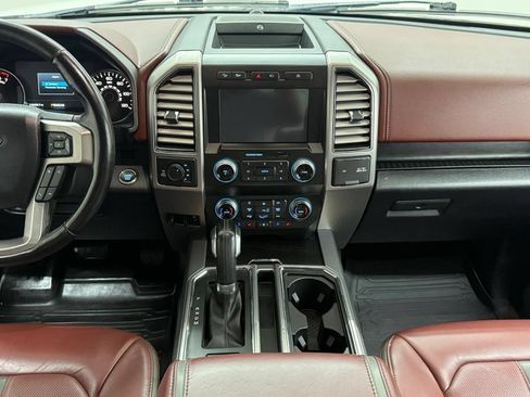 Used 2019 Ford F150 Platinum w/ Equipment Group 701A Luxury AWD/4WD image 10