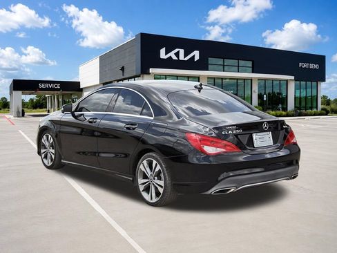 Used 2019 Mercedes-Benz CLA 250 4MATIC image 7