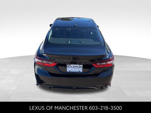 Used 2024 Toyota Camry SE w/ Convenience Package image 5
