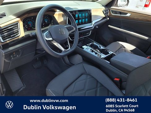 New 2024 Volkswagen Atlas SE AWD/4WD image 10