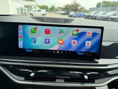 Certified 2026 BMW X7 M60i AWD/4WD image 26