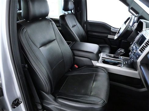 Used 2016 Ford F150 Lariat image 14