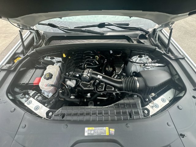 Used 2023 Jeep Grand Cherokee Altitude AWD/4WD image 27