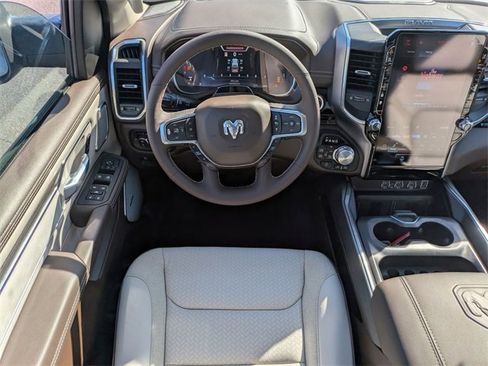 New 2026 Chrysler Pacifica Select image 39