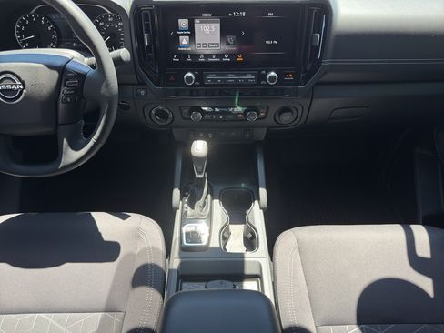 Used 2026 Nissan Frontier SV w/ All-Weather Content Package AWD/4WD image 10