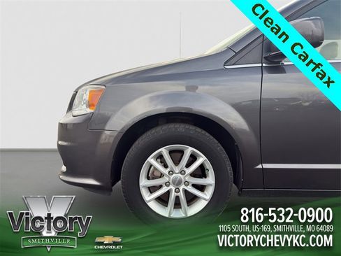 Used 2019 Dodge Grand Caravan SXT image 20