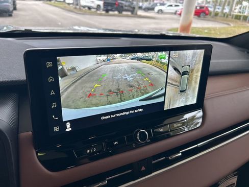 New 2026 Mitsubishi Outlander SEL image 10