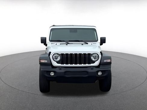 Used 2025 Jeep Wrangler Unlimited Sport AWD/4WD image 13