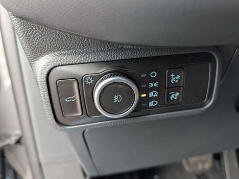 New 2026 Ford Explorer ST-Line w/ ST-Line Street Pack image 37