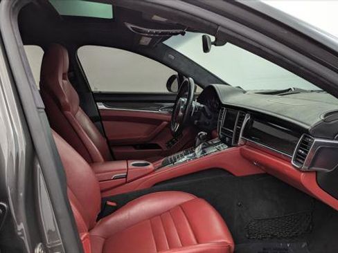 Used 2015 Porsche Panamera GTS AWD/4WD image 21