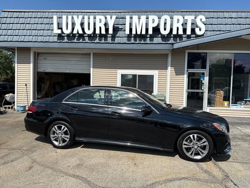 Used 2014 Mercedes-Benz E 350 4MATIC Sedan w/ Premium 1 Package image 3