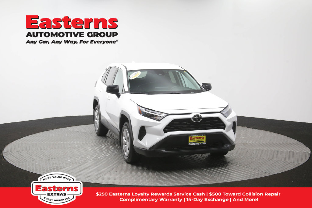 Used 2023 Toyota RAV4 LE AWD/4WD image 51