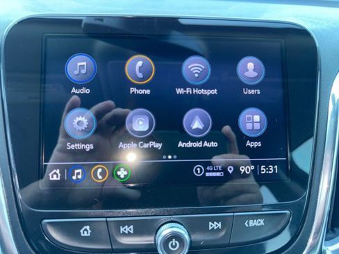 Used 2022 Chevrolet Equinox Premier FWD image 20