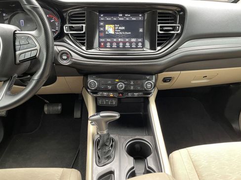 Used 2021 Dodge Durango SXT AWD/4WD image 23