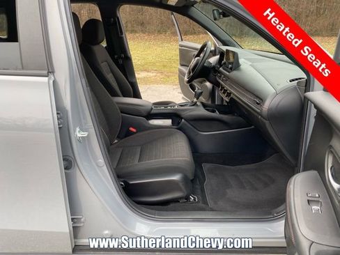 Used 2024 Honda HR-V Sport image 17