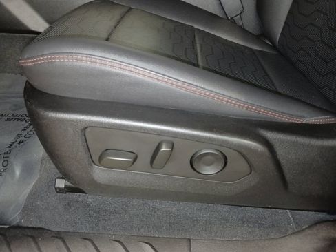 Certified 2023 Chevrolet Colorado Z71 w/ Z71 Convenience Package 2 image 15