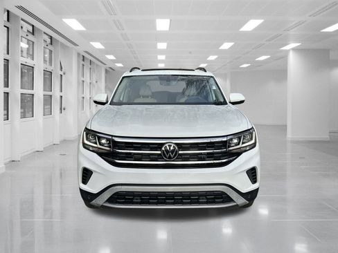 Used 2022 Volkswagen Atlas SE image 2