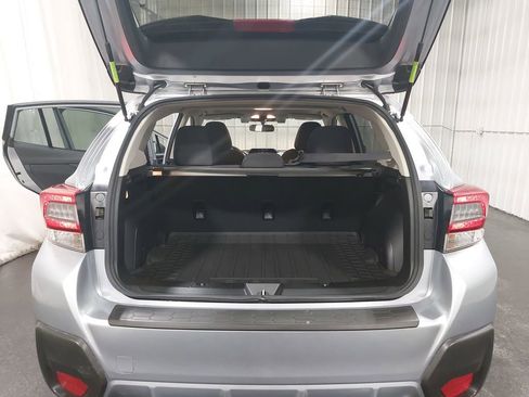 Used 2022 Subaru Crosstrek 2.0i Premium w/ Moonroof Package image 12