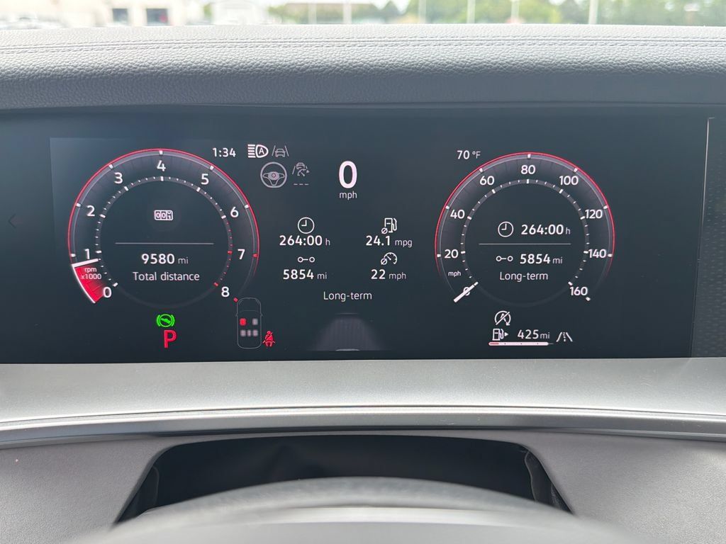 Certified 2026 Volkswagen Tiguan SE R-Line AWD/4WD image 14