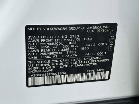New 2026 Volkswagen ID.4 Pro AWD/4WD image 16
