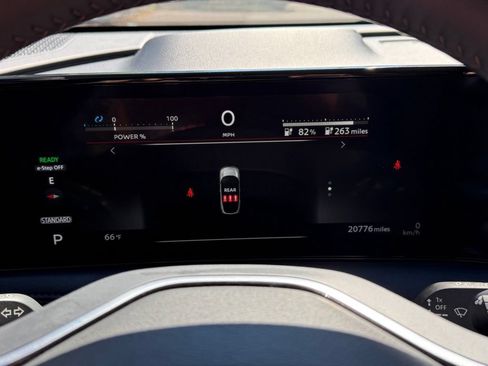 Certified 2023 Nissan Ariya AWD image 27