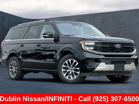 Used 2025 Ford Expedition Max Platinum AWD/4WD image 2