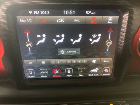 Used 2018 Jeep Wrangler Unlimited Rubicon AWD/4WD image 8