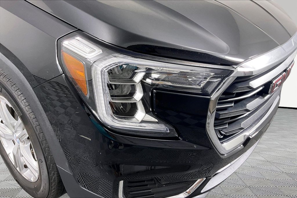 Certified 2024 GMC Terrain SLE FWD image 24