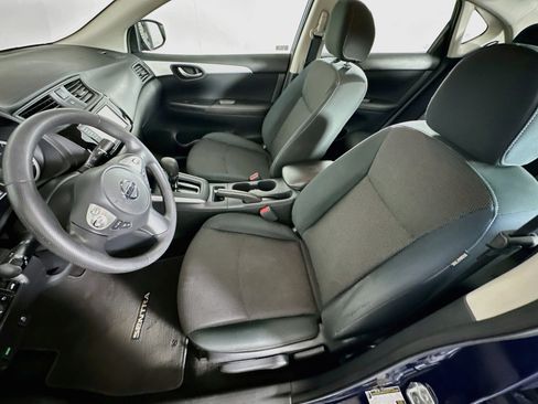 Used 2019 Nissan Sentra FWD image 13