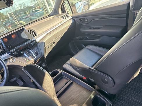 Used 2024 Honda Odyssey EX-L image 13